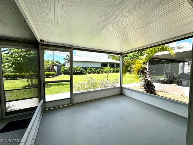 Building Photo - 16080 Dublin Cir