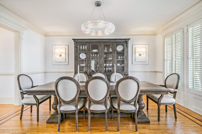 Building Photo - 30 Columbus Dr