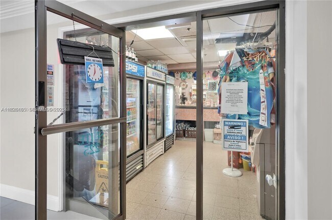 Building Photo - 5151 Collins Ave