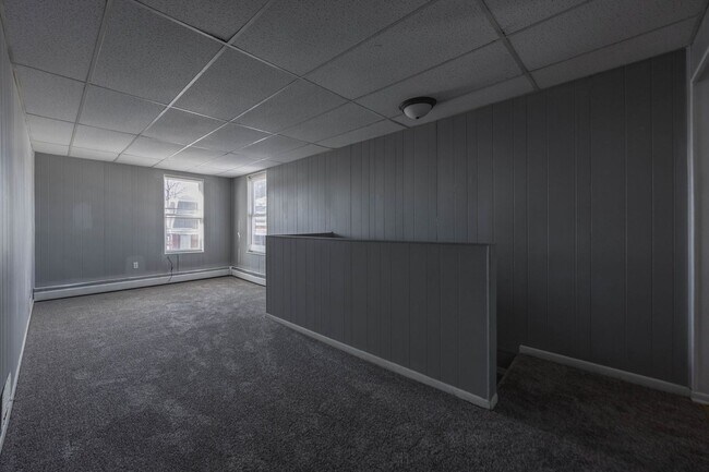 Building Photo - 117 S Belvidere Ave