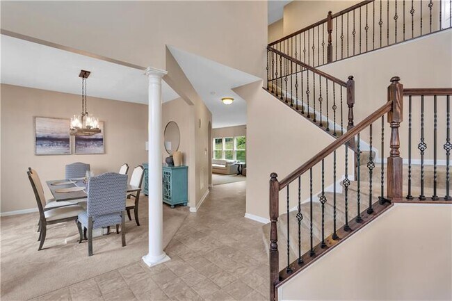 Building Photo - 207 Eddie Lewis Dr