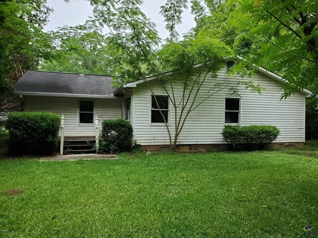 Building Photo - 850 Green Oak Terrace