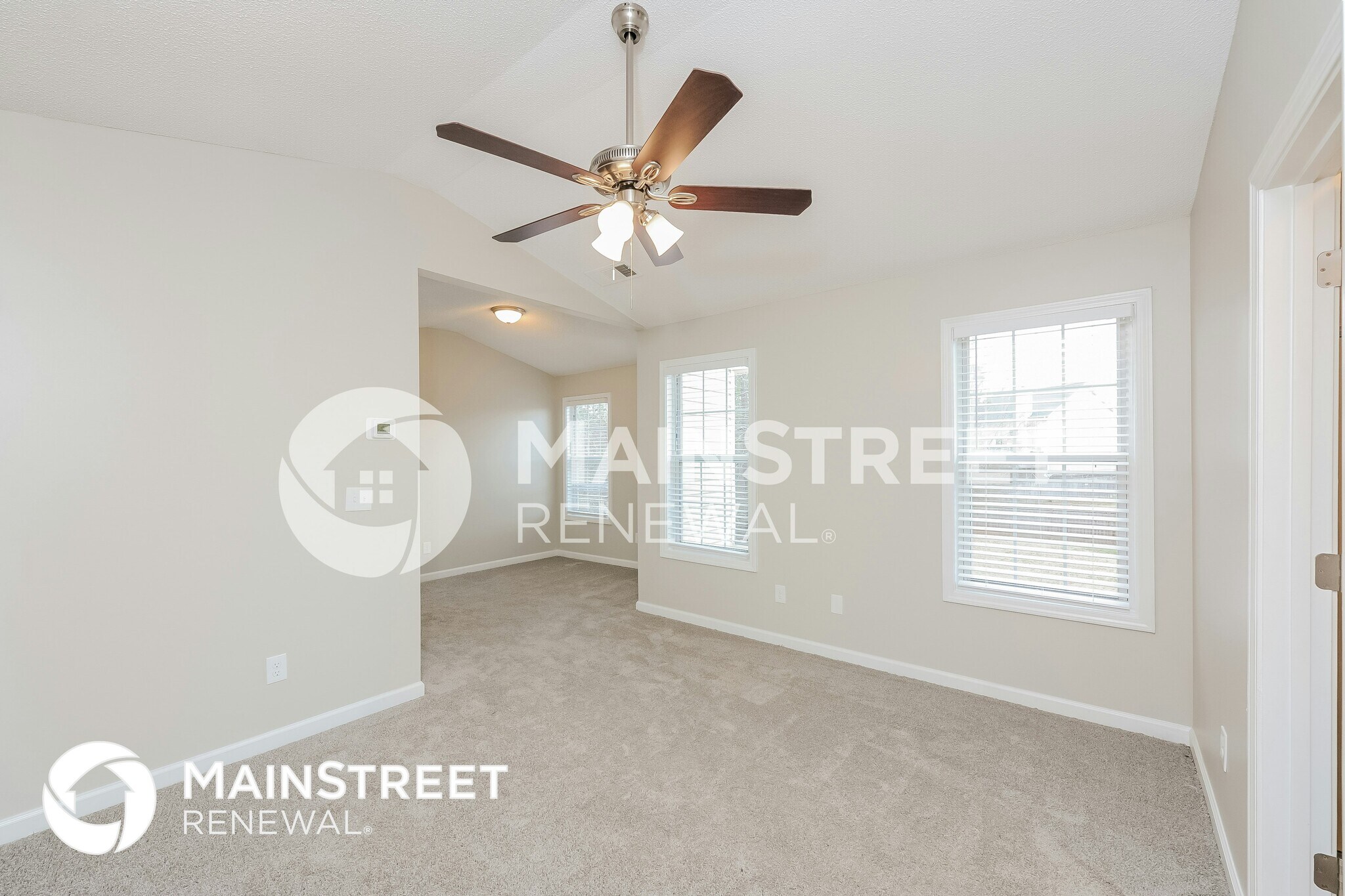 Building Photo - 112 Hillcrest Ct