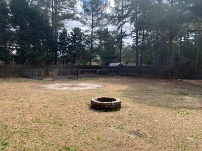 Building Photo - 152 Tella Dr