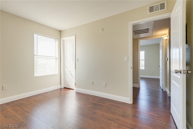 Building Photo - 5055 W Hacienda Ave