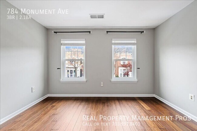 Building Photo - 784 Monument Ave