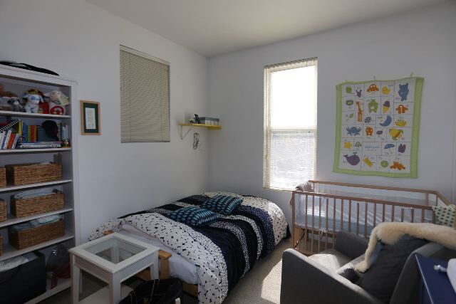 Building Photo - 1407 N Wicker Park Ave