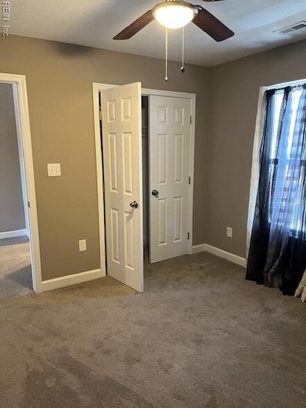 Building Photo - 6246 Chesapeake Blvd