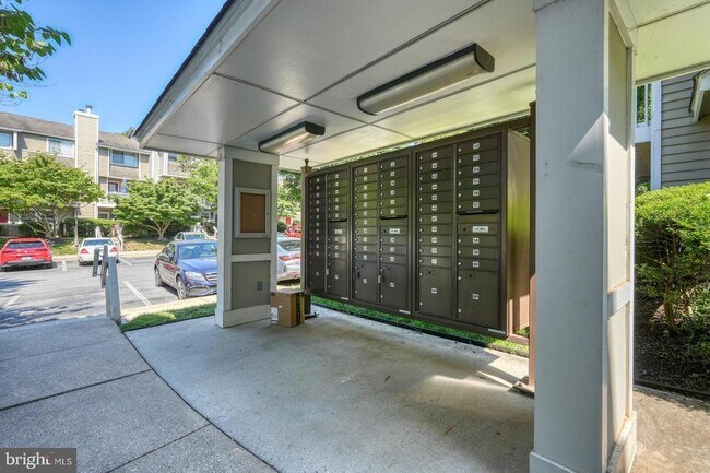Building Photo - 5800 Inman Park Cir