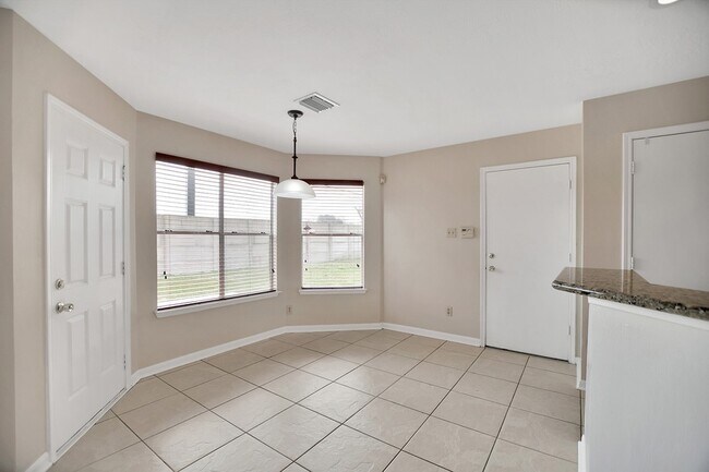 Building Photo - 2939 Sailors Moon Dr