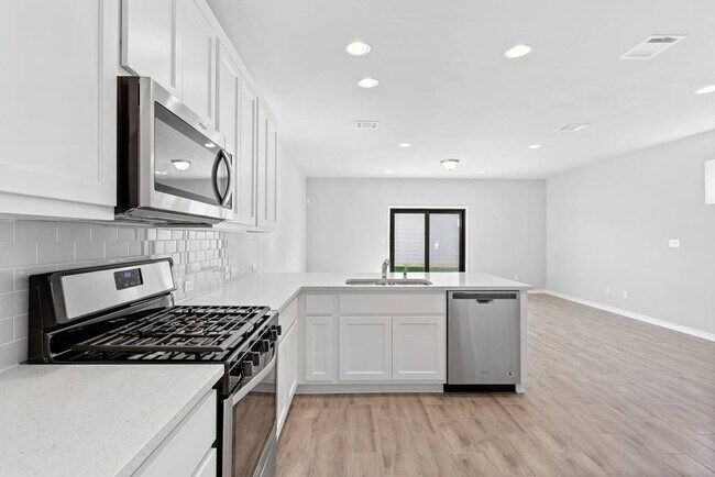 Building Photo - 1728 Artesian Springs Xing