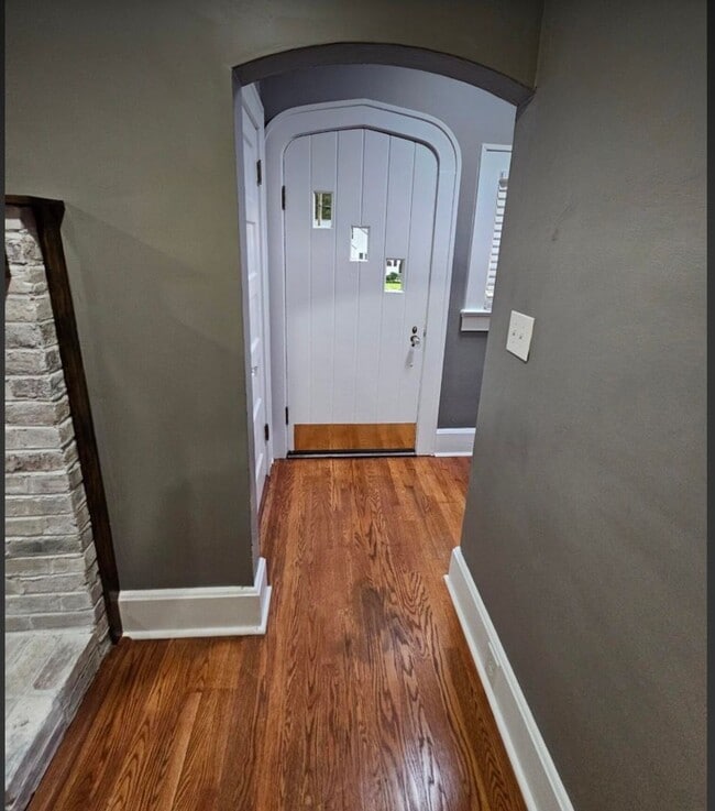 Building Photo - 1508 Branch St NW