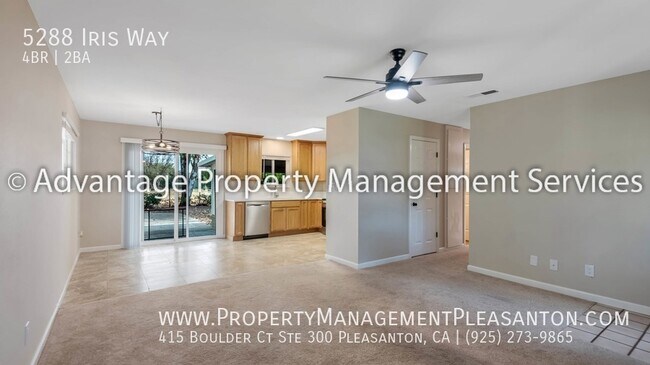 Building Photo - Single Story, 4 bed, 2 bath,  1196 sq ft home