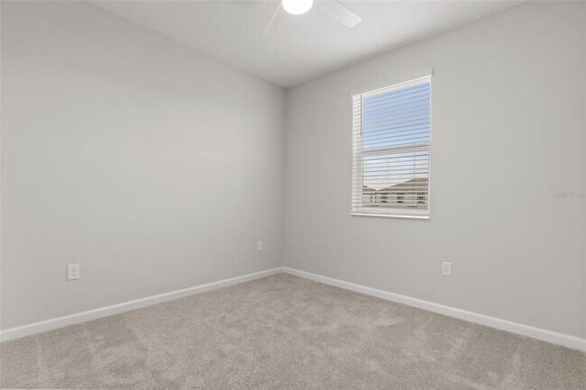 Building Photo - 1394 Mount Royal Dr