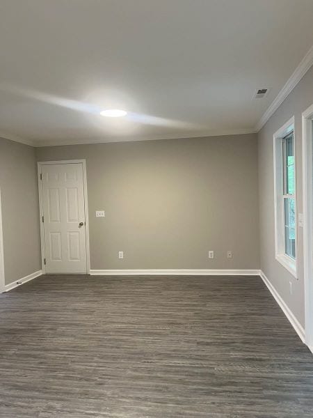 Building Photo - Recently renovated 3bd/2ba townhome in Ced...