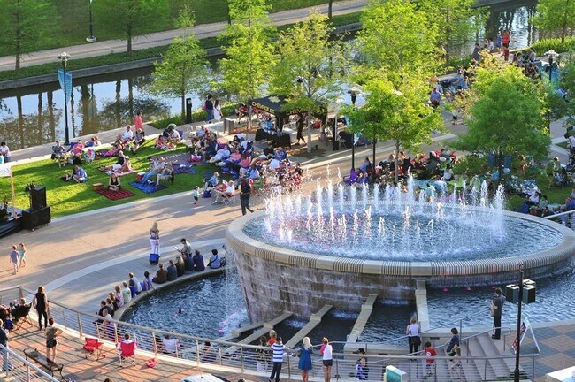 Building Photo - 43 N Merryweather Cir