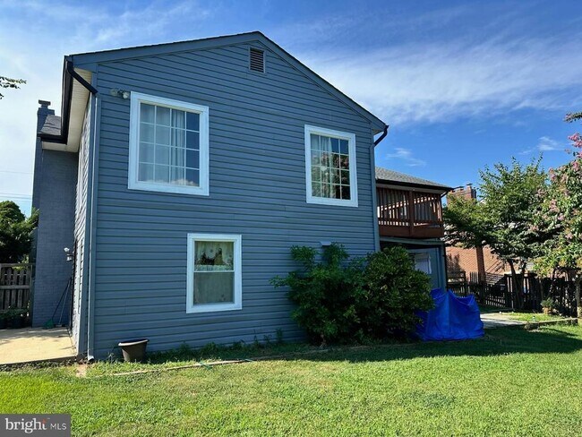 Building Photo - 4617 N Chambliss St