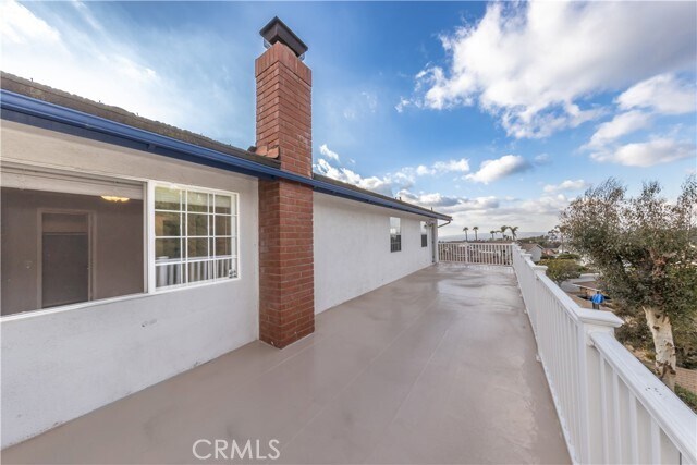 Building Photo - 1091 S Burlwood Dr
