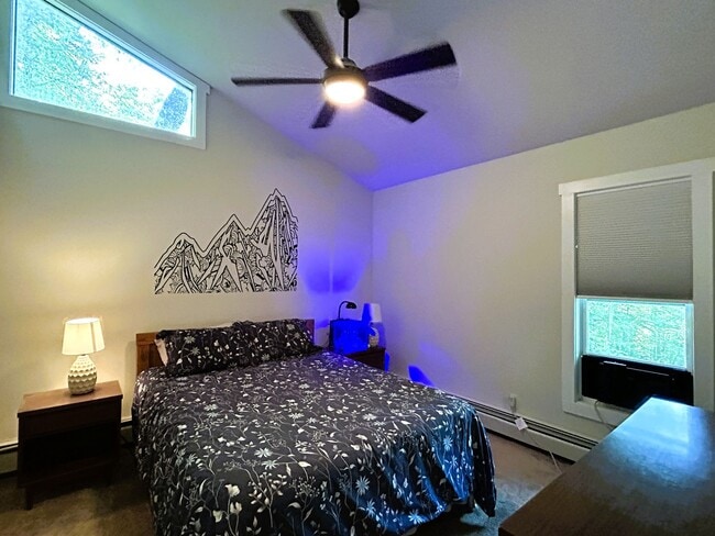 Building Photo - Spacious 3BR/2BA Home Near Downtown Boone & ASU