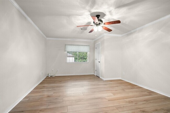 Building Photo - 21930 Holly Branch Dr