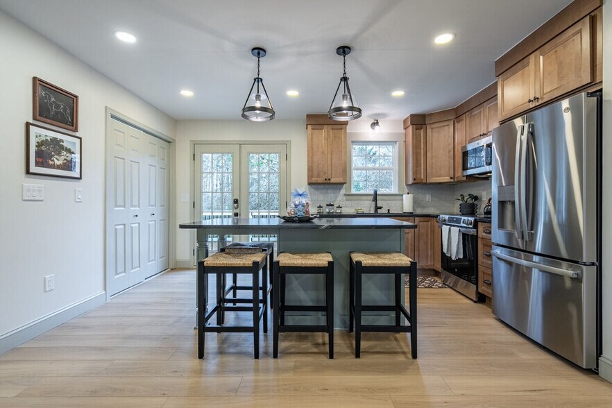 Building Photo - 29 Jennifer Ln