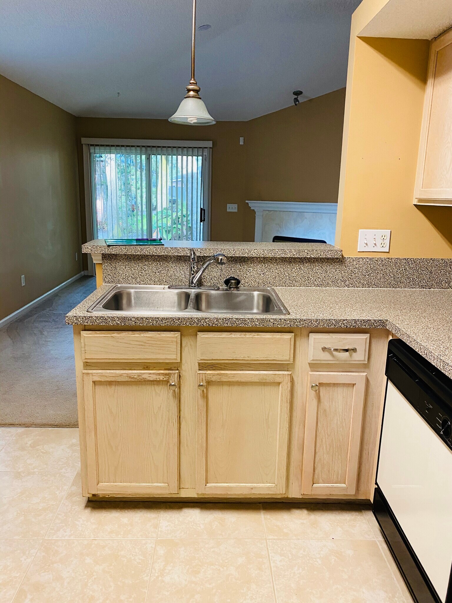 Kitchen - 1410 Soaring Flight Way