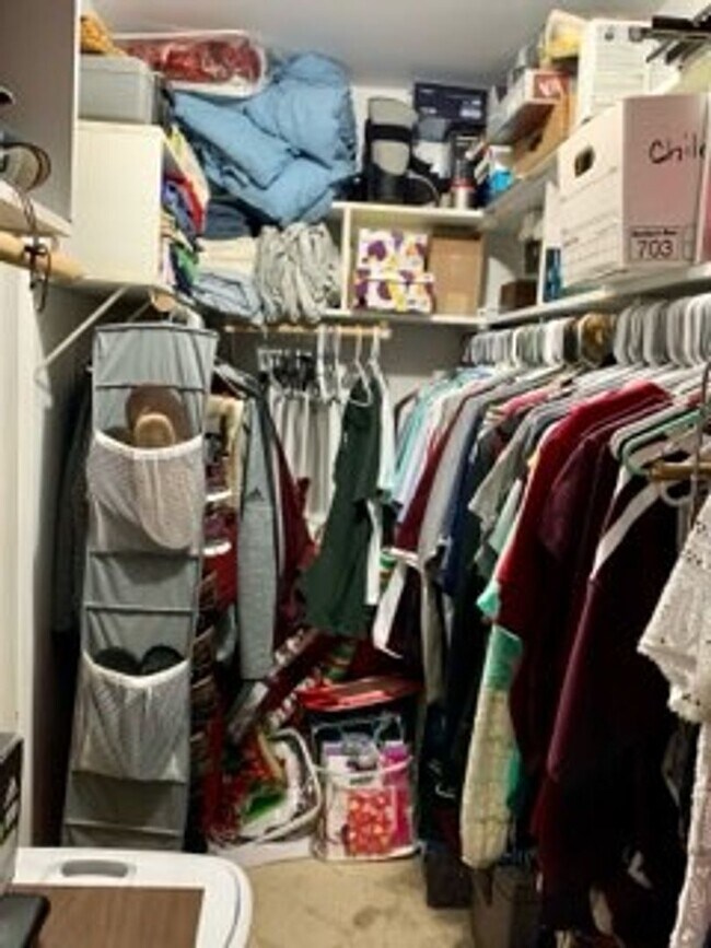 Building Photo - Bryan - 3 Bedroom - 2 Bath -1 vehicle garage - Fenced in back yard - House.