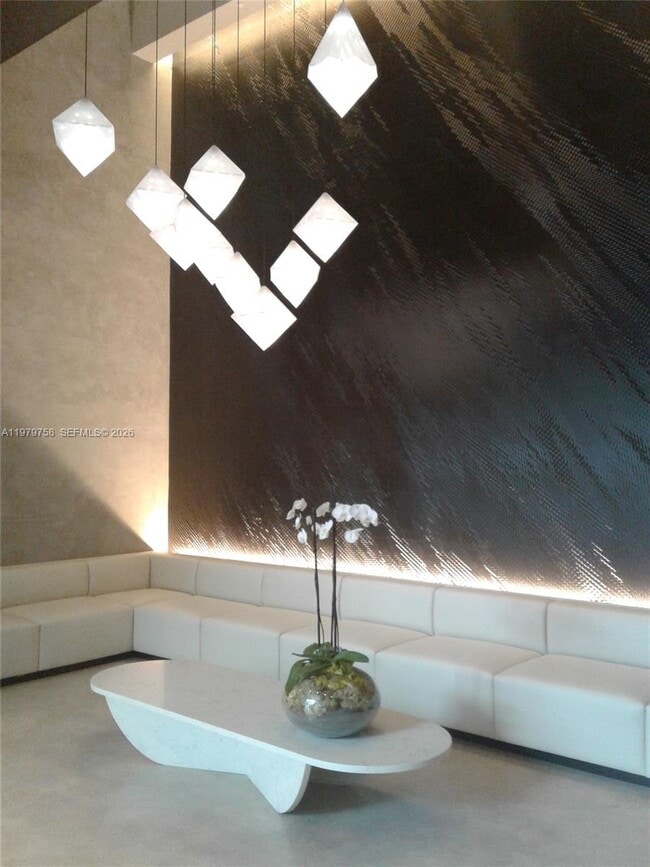 Building Photo - 151 SE 1st St