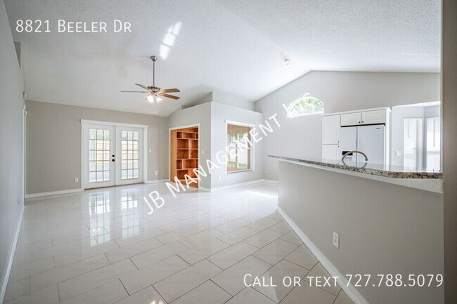 Building Photo - 8821 Beeler Dr