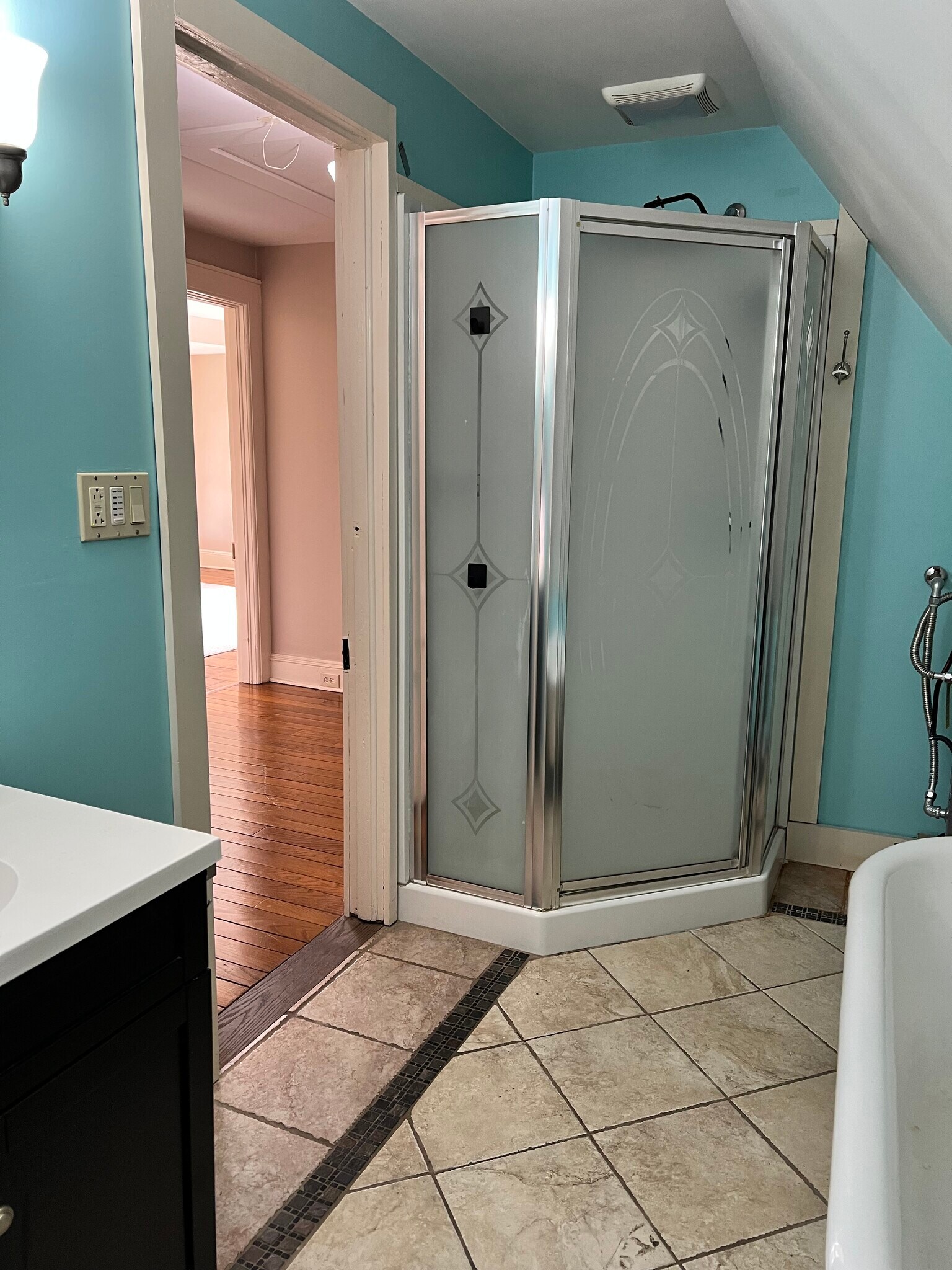 Bathroom - 136 E 9th St