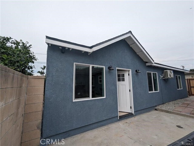 Primary Photo - 9011 Tarryton Ave