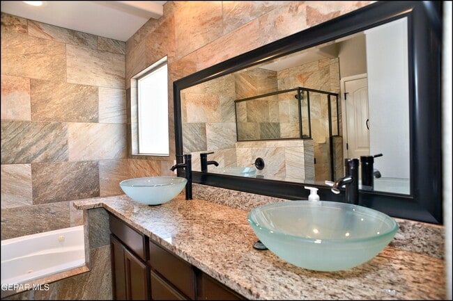 Building Photo - 14656 Ginger Kerrick