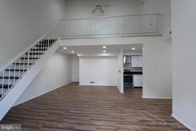 Building Photo - 912 Aspen Dr