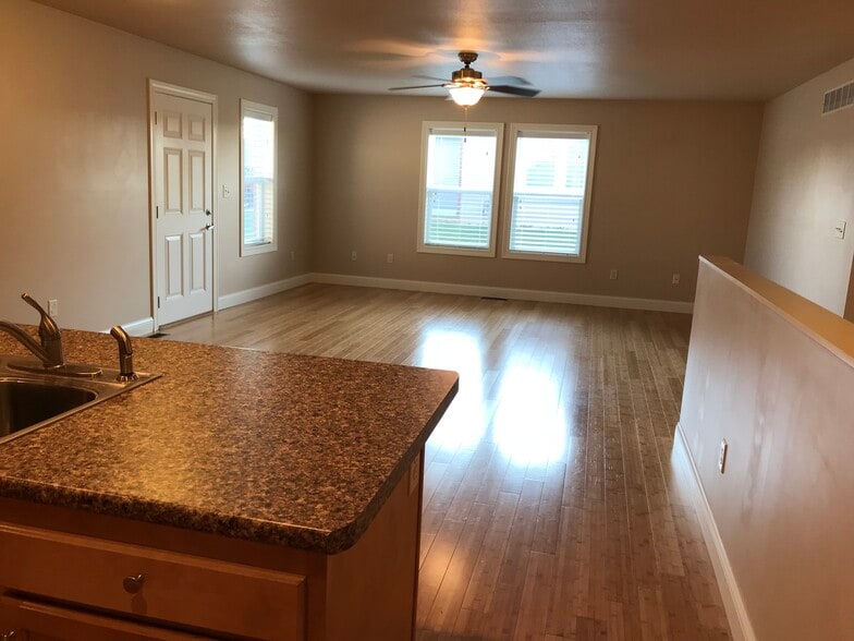 Front door opens into living, dinning, kitchen - open floor plan. - 107 Scenic Drive