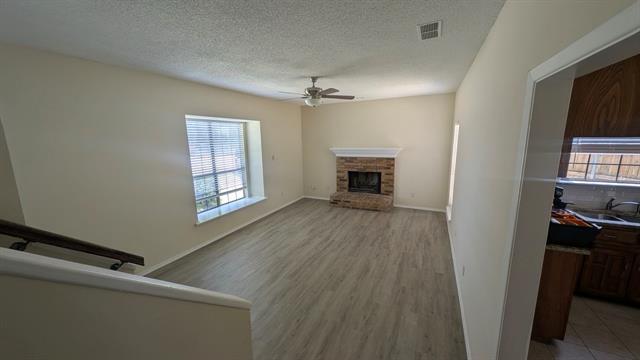 Building Photo - 8943-8945 Camfield Wy