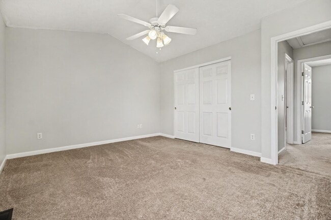 Building Photo - 6224 Baymiller Ln