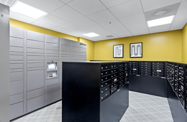 Building Photo - 1250 N La Salle Dr