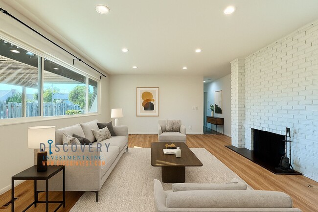 Building Photo - Modern Ranch-Style Retreat in the Oakland ...