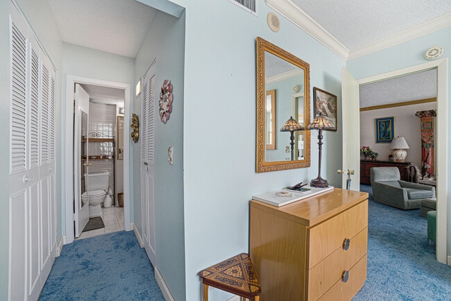 Building Photo - 3450 S Ocean Blvd