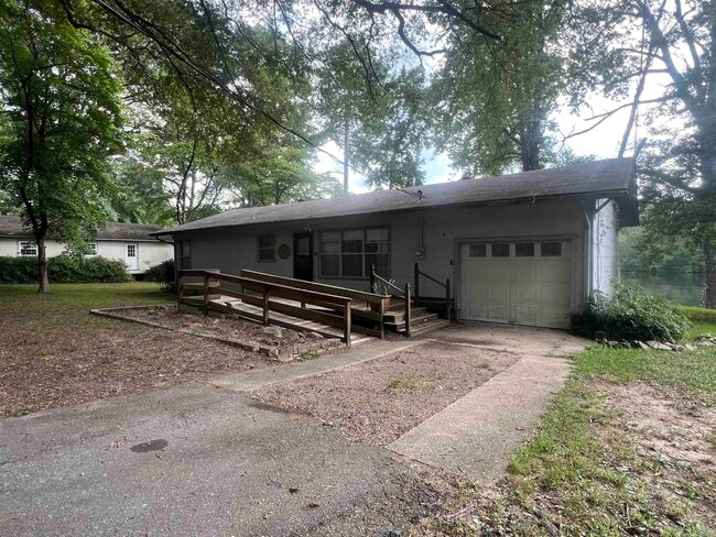 Building Photo - 131 Snug Harbor Cir