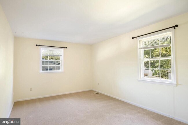 Building Photo - 7223 Reservation Dr