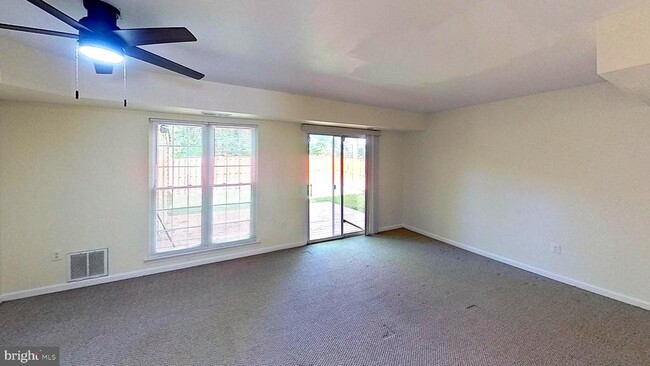 Building Photo - 3699 Kempsford Field Pl