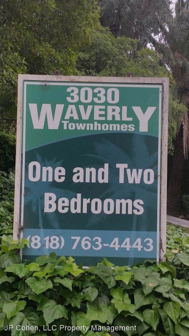 Building Photo - 3030 Waverly Dr