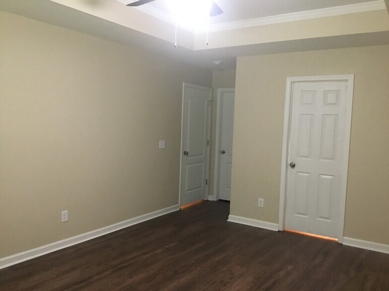 Building Photo - 134 Aquinnah Dr