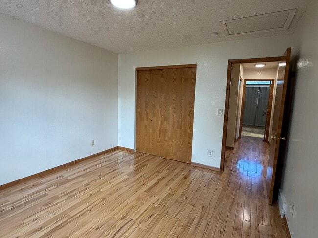 Building Photo - 1005 Princewood Pl