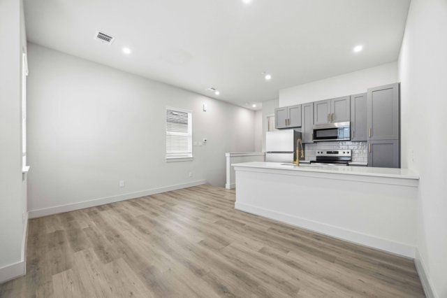 Building Photo - 4612 Indie Hts Ln