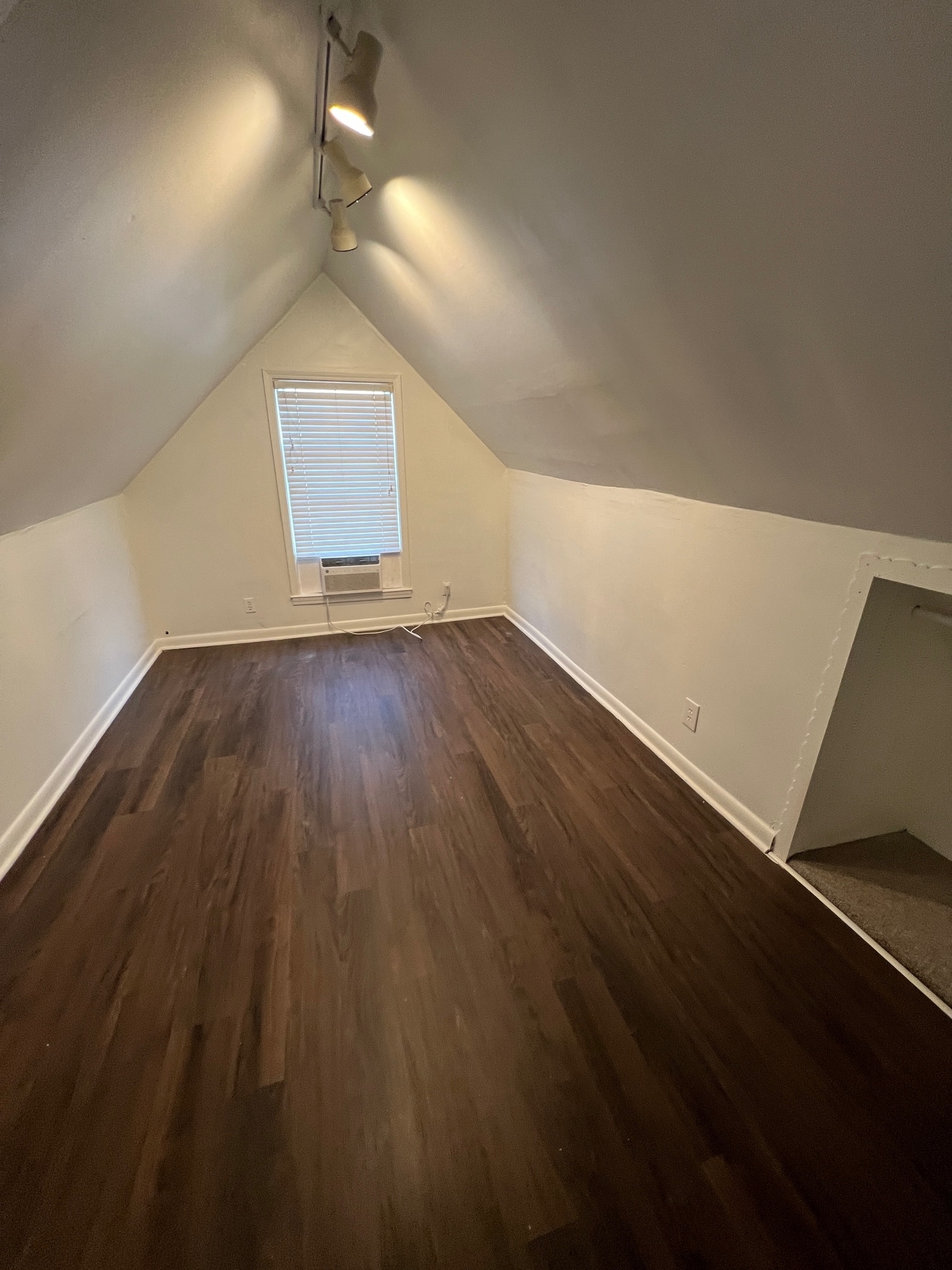 Bedroom 3 - 1304 N Morningside Dr NE