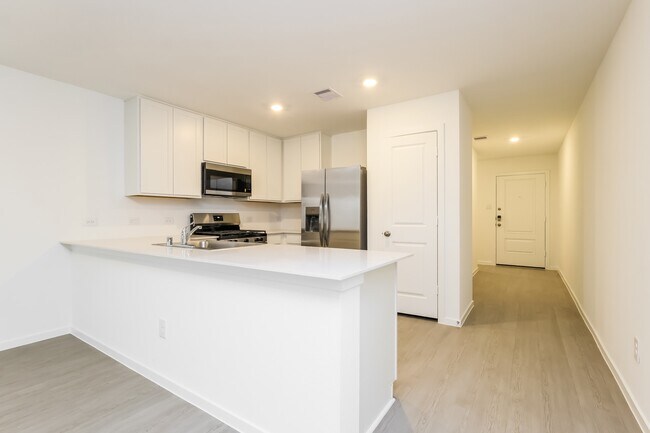 Building Photo - 10813 Bird Of Paradise Ln