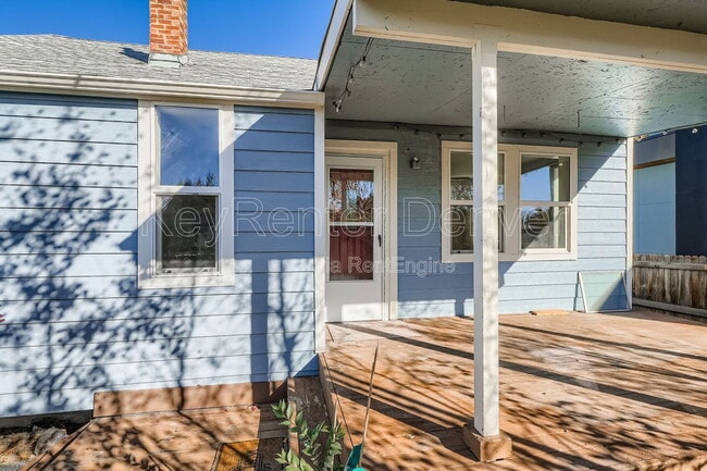 Building Photo - 1010 Jay St