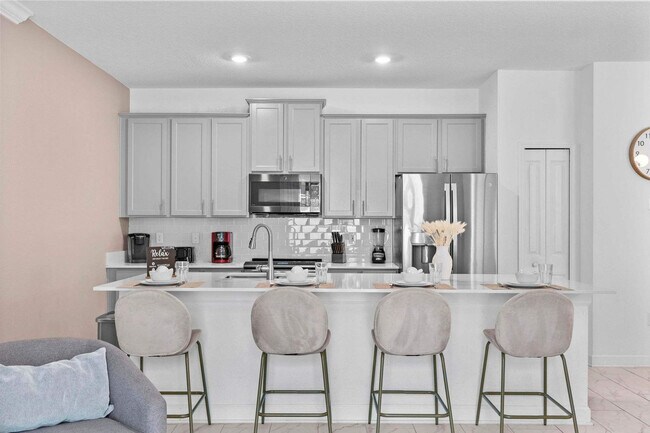 Building Photo - 1074 Splash Shot Pl